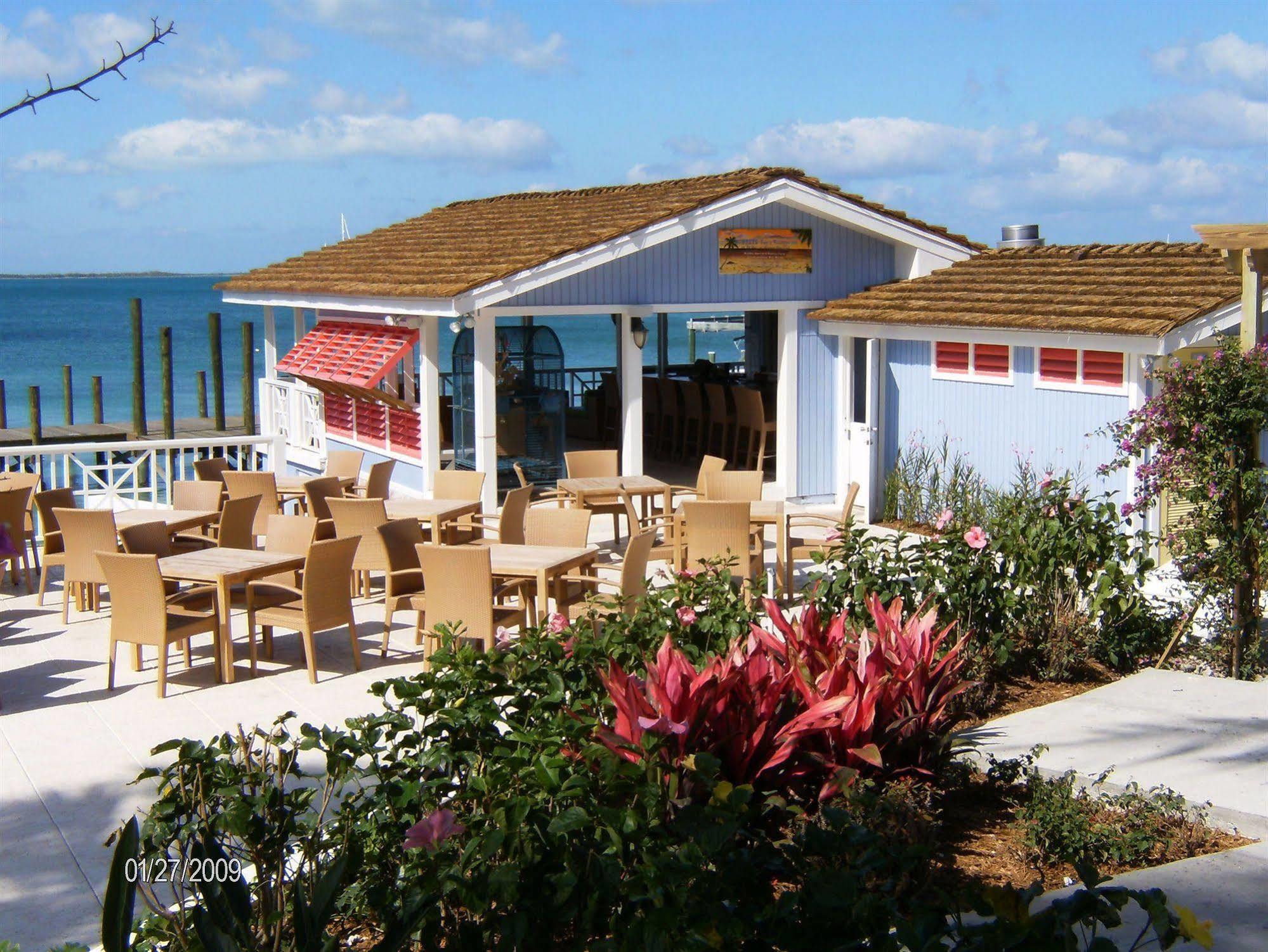 Romora Bay Resort & Marina Dunmore Town Exterior photo