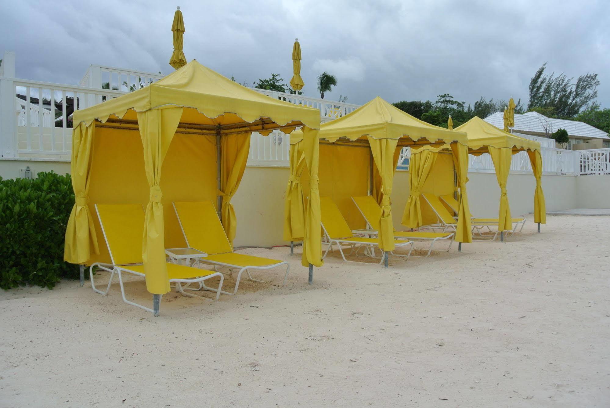 Romora Bay Resort & Marina Dunmore Town Exterior photo